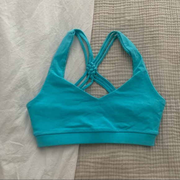 Weaved Sports Bra - Picture 2 of 4